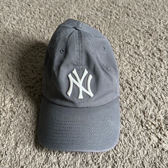 Gray Baseball Cap ‘47 - Picture 1 of 2